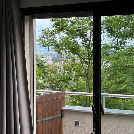 Havre De Paix Avec Piscine Et Vue Imprenable *